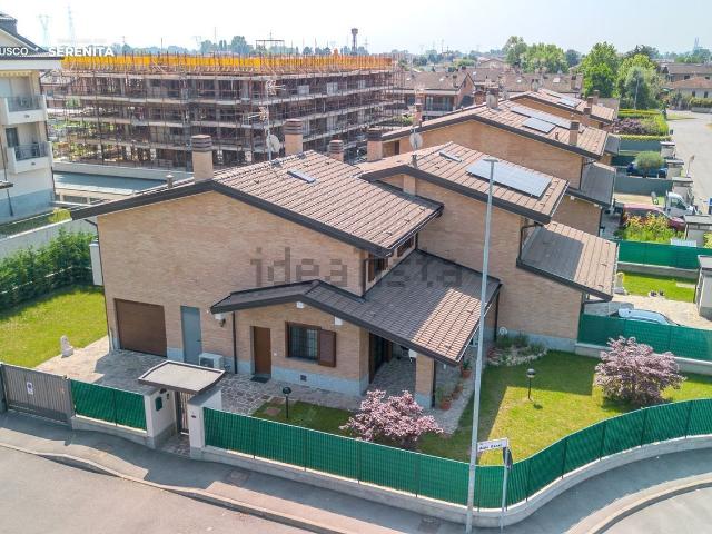 Casa in vendita a Cervignano D'adda, Lombardia