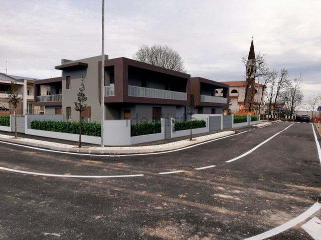 Casa in vendita a Fonte, Loria