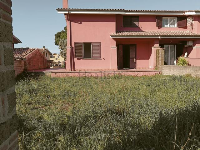 Casa in vendita a Roma Capitale, Lazio
