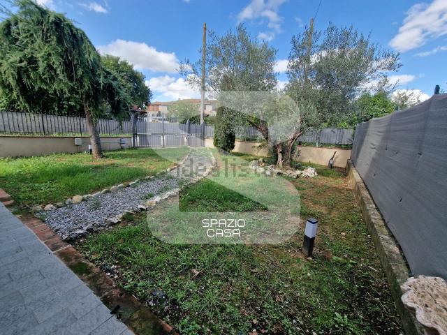 Casa in vendita a Altopascio, Toscana
