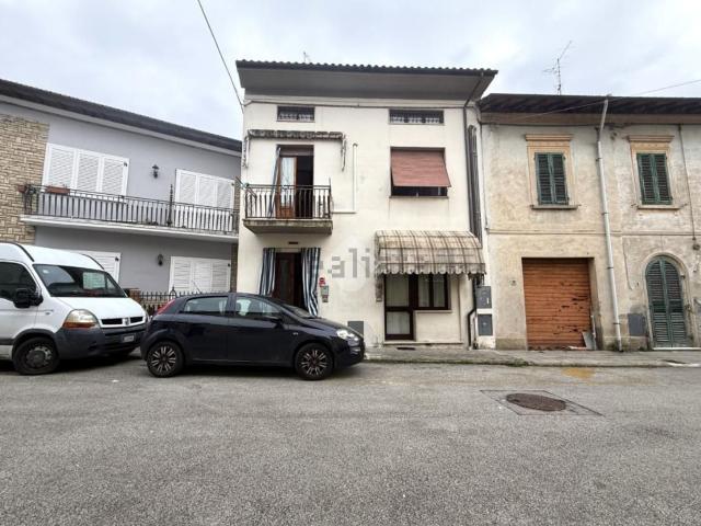 Casa in vendita a Serravalle Pistoiese, Toscana