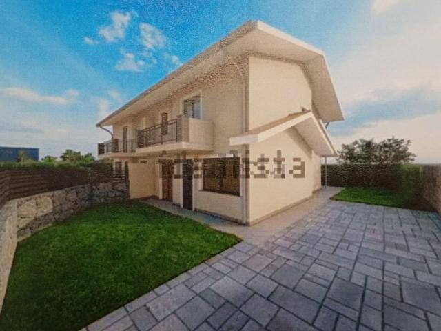 Casa in vendita a Loreto, Acireale