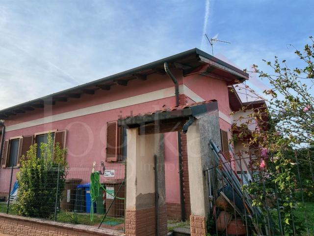 Casa in vendita a Giovenzano, Vellezzo Bellini