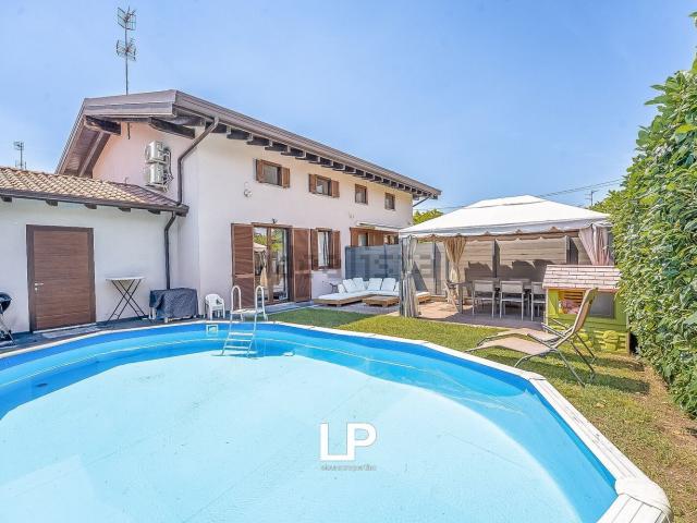 Casa in vendita a Oneda, Sesto Calende