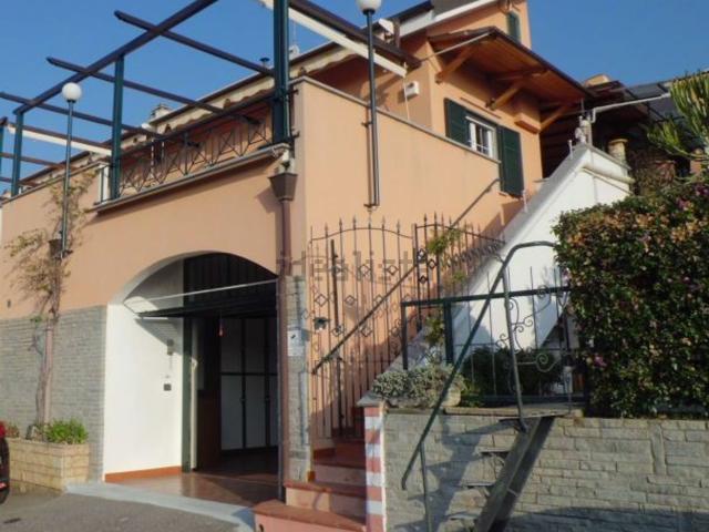 Casa in vendita a Ceriale, Liguria