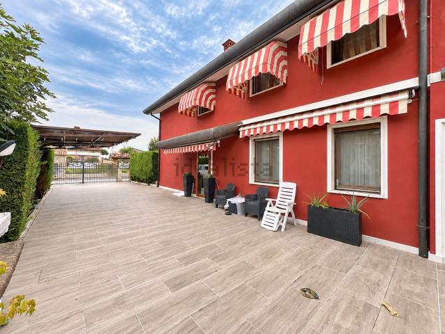 Casa in vendita a Chioggia, Veneto