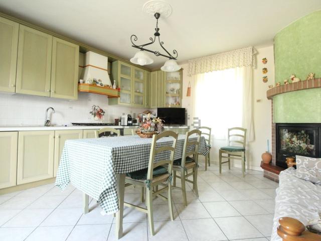 Casa in vendita a Lazzeretto, Cerreto Guidi