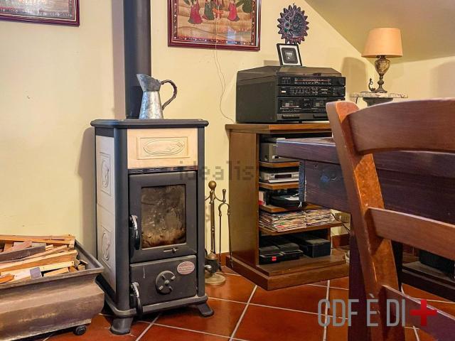 Casa in vendita a Poggio San Lorenzo, Rieti