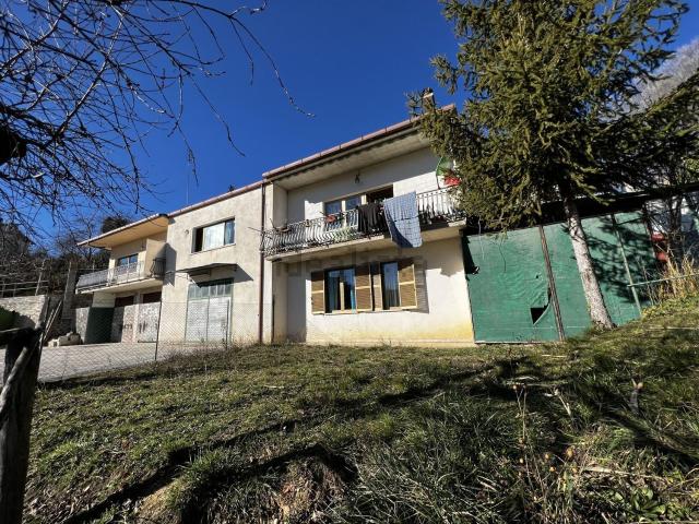 Casa in vendita a Campomoro, Rieti