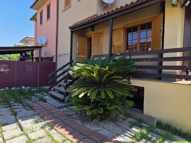Casa in vendita a Roma Capitale, Lazio