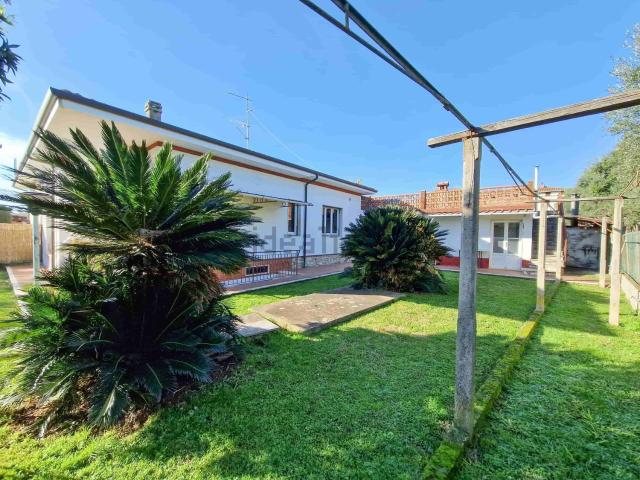 Casa in vendita a Pozzi, Seravezza