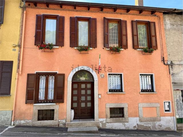 Casa in vendita a Piemonte, Novara