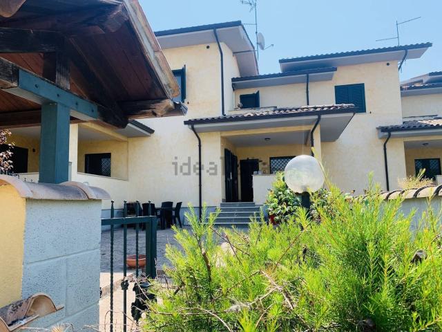 Casa in vendita a Colfelice, Lazio