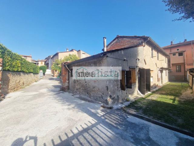 Casa in vendita a Campiglioni, Camaiore