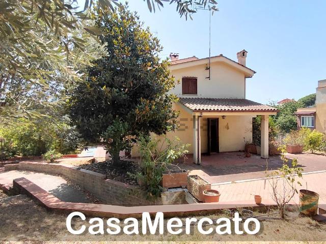 Casa in vendita a Roma Capitale, Lazio