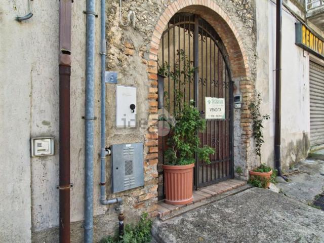 Casa in vendita a Calabria, Catanzaro