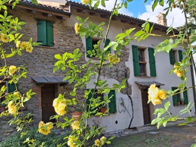 Casa in vendita a Santo Stefano, Bologna