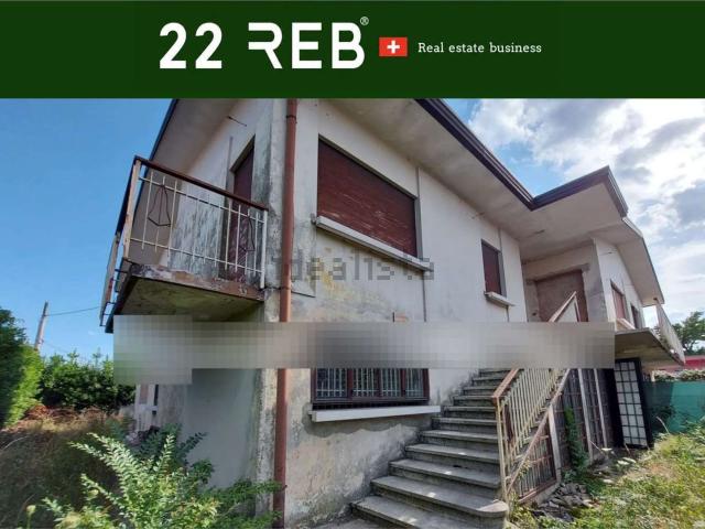 Casa in vendita a Castagnole, Paese