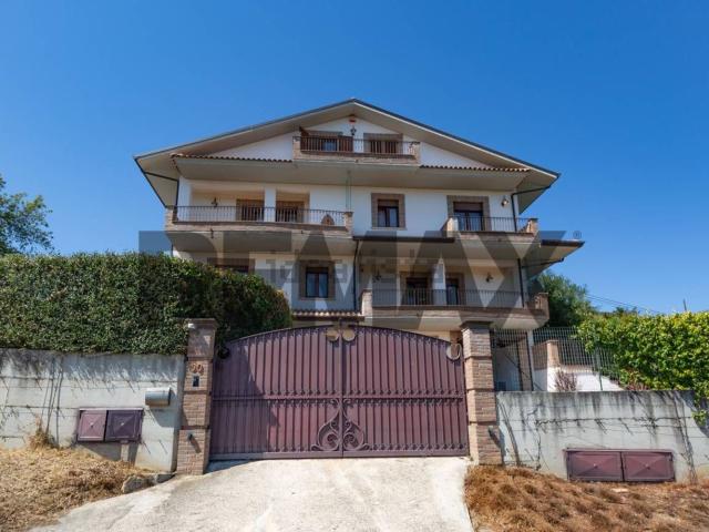 Casa in vendita a Rasiccio, Ripa Teatina