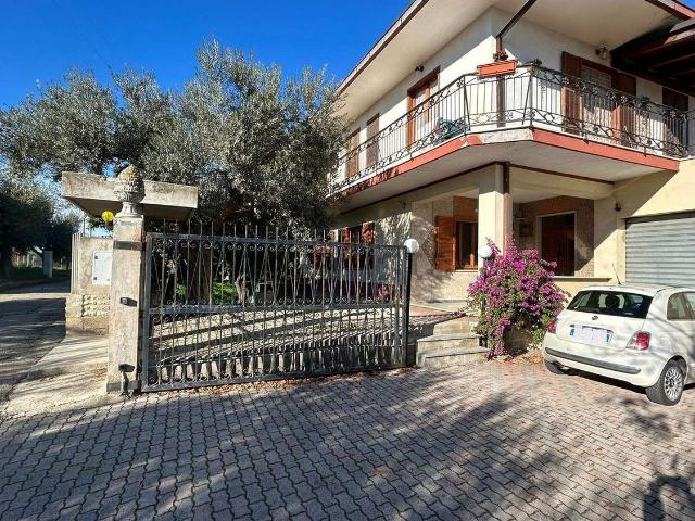 Casa in vendita a Treglio, Abruzzo