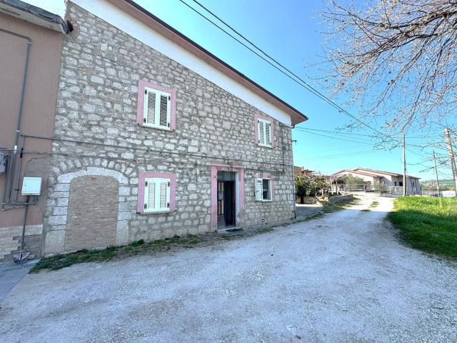 Casa in vendita a Campobasso, Molise