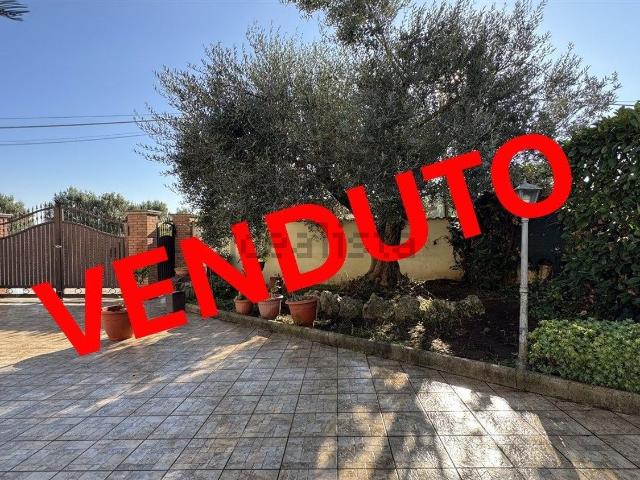 Casa in vendita a Aprilia, Lazio
