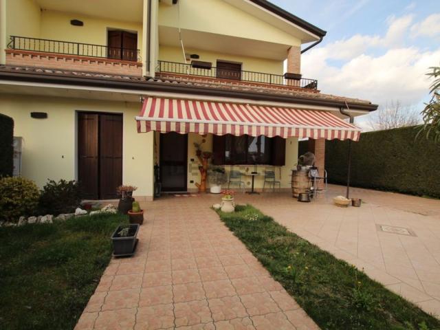 Casa in vendita a Unione Delta del Po, Lagosanto