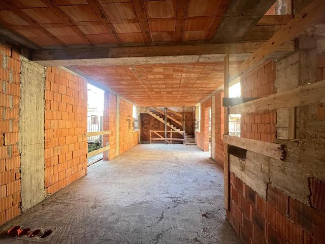 Casa in vendita a Comun Nuovo, Lombardia