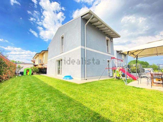 Casa in vendita a Bovolone, Veneto