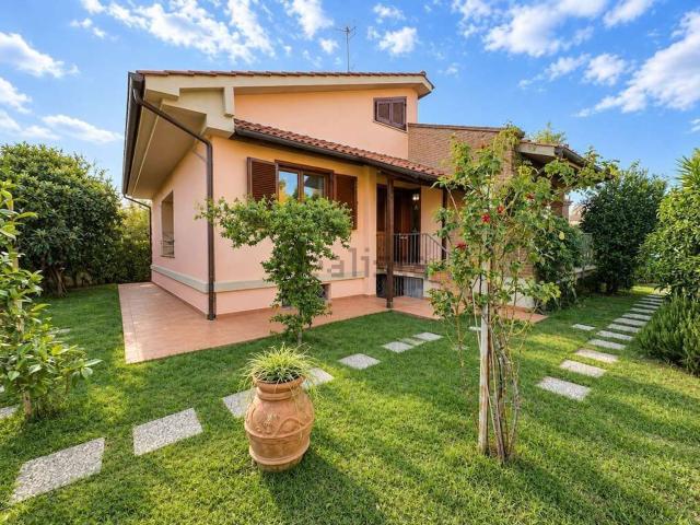 Casa in vendita a Capannino, Follonica
