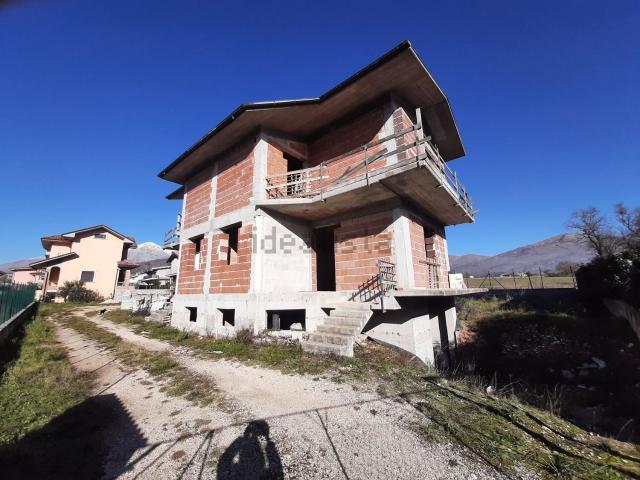Casa in vendita a Avezzano, Abruzzo