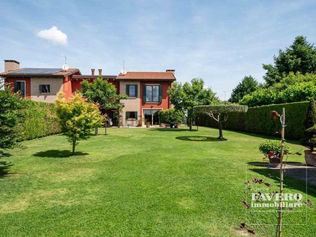 Casa in vendita a Stra, Veneto