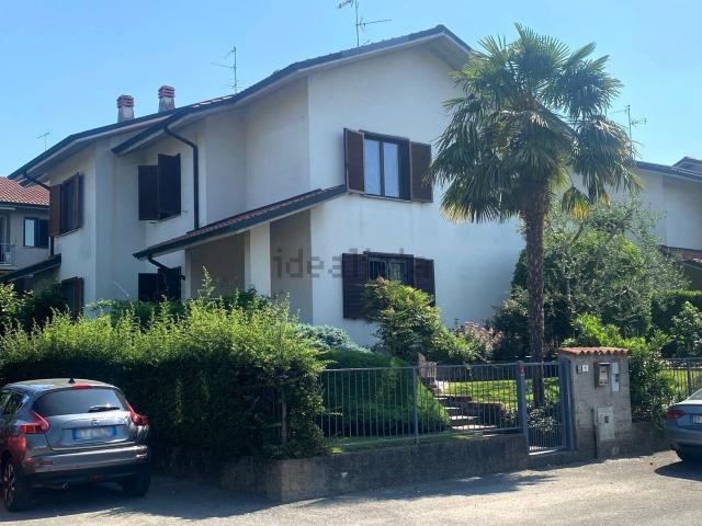 Casa in vendita a Villanova, Bernareggio