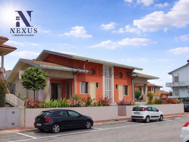 Casa in vendita a Marche, Pesaro E Urbino