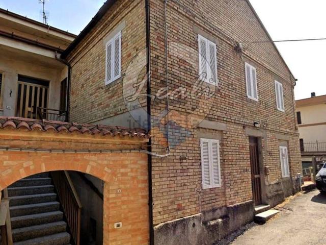 Casa in vendita a Marche, Fermo