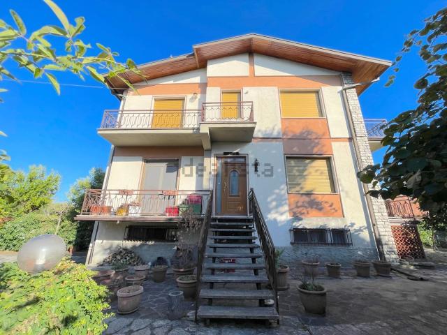 Casa in vendita a Sarzana, Liguria