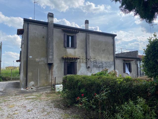 Casa in vendita a Cavarzere, Veneto