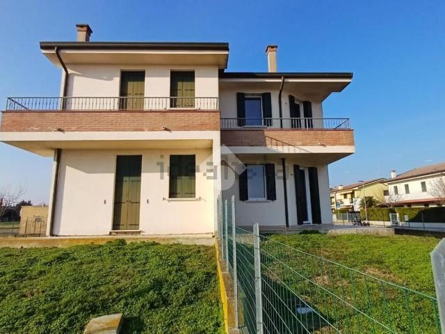 Casa in vendita a Agna, Veneto