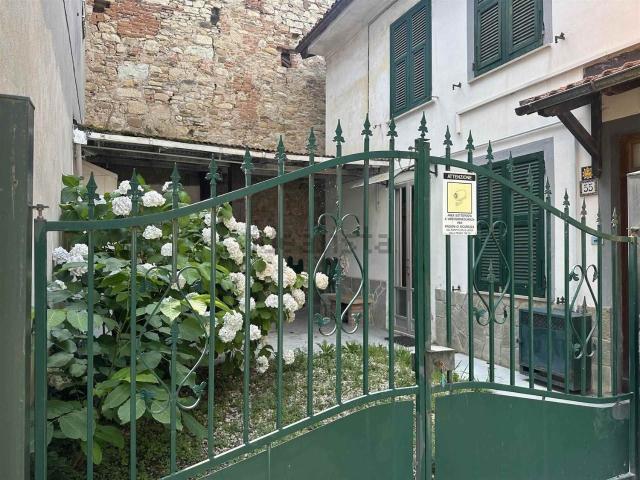 Casa in vendita a Piemonte, Alessandria