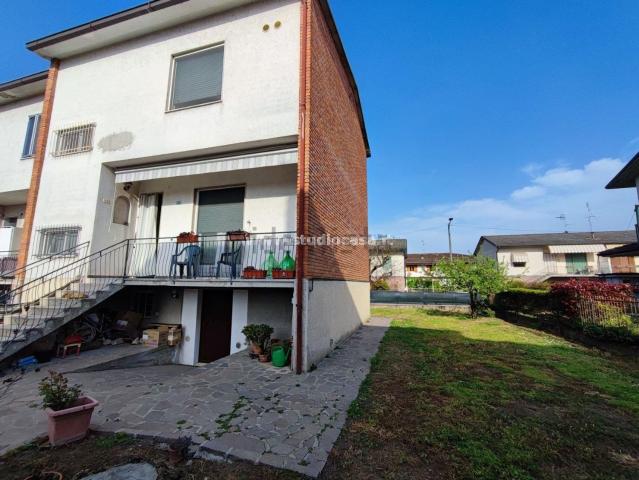 Casa in vendita a Formigara, Lombardia