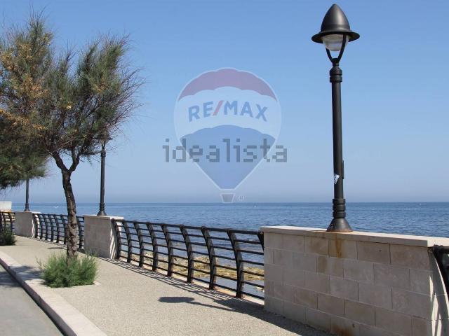 Casa in vendita a Puglia, Bari