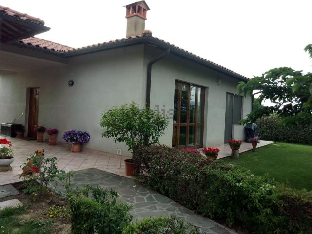 Casa in vendita a Bucine, Toscana