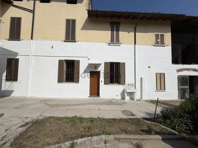 Casa in vendita a Gambolò, Lombardia