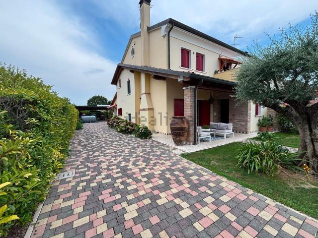 Casa in vendita a San Biagio Di Callalta, Veneto