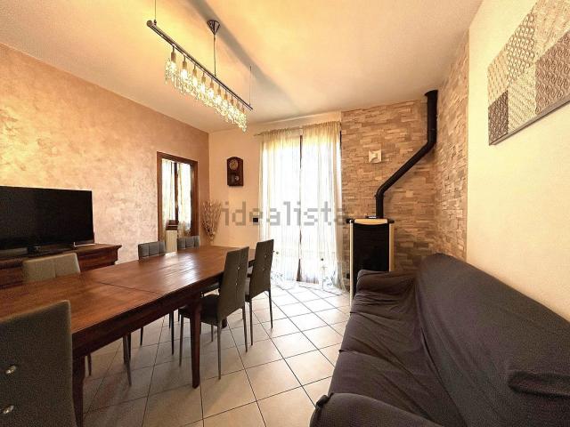 Casa in vendita a Fidenza, Reggio Emilia