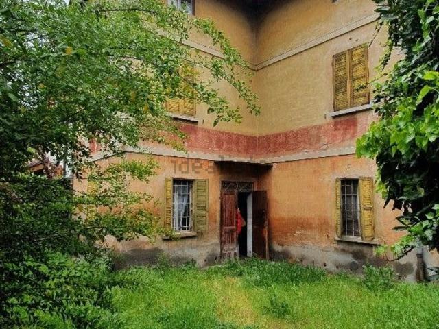 Casa in vendita a Sant'Agostino città-Porta Castello, Re