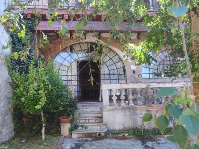 Casa in vendita a Pietra De' Giorgi, Lombardia