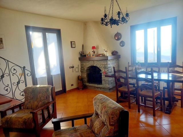 Casa in vendita a Berceto, Reggio Emilia