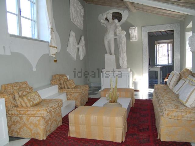 Casa in vendita a Carrara, Toscana