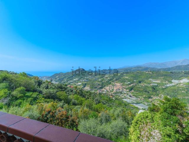 Casa in vendita a Vallebona, Liguria